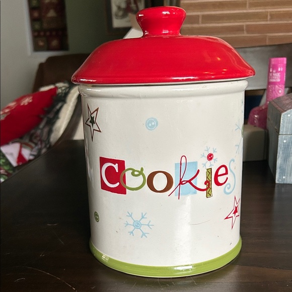 no brand Holiday Festive Red And White Cookie Jar Poshmark — free download